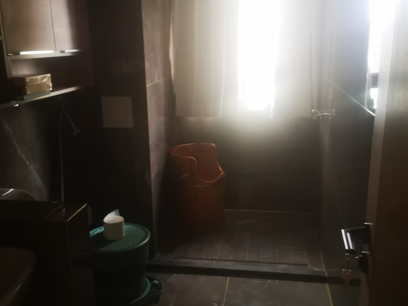 5室2廳1陽臺(tái) 北大資源博泰城衛(wèi)生間