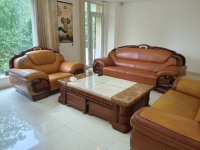 5室2廳2陽(yáng)臺(tái) 世博生態(tài)城云嶺鄰里別墅客廳