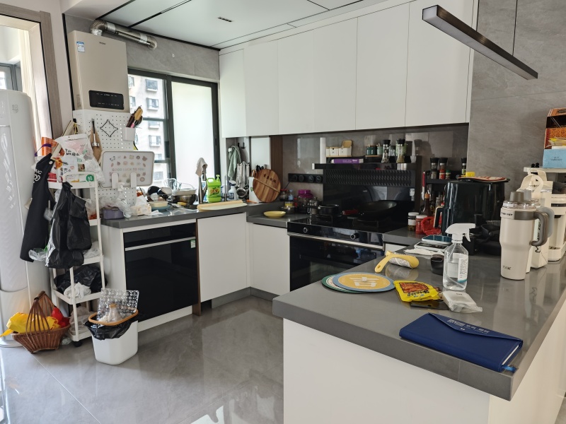 4室2廳2陽臺 招商雍和府二期廚房