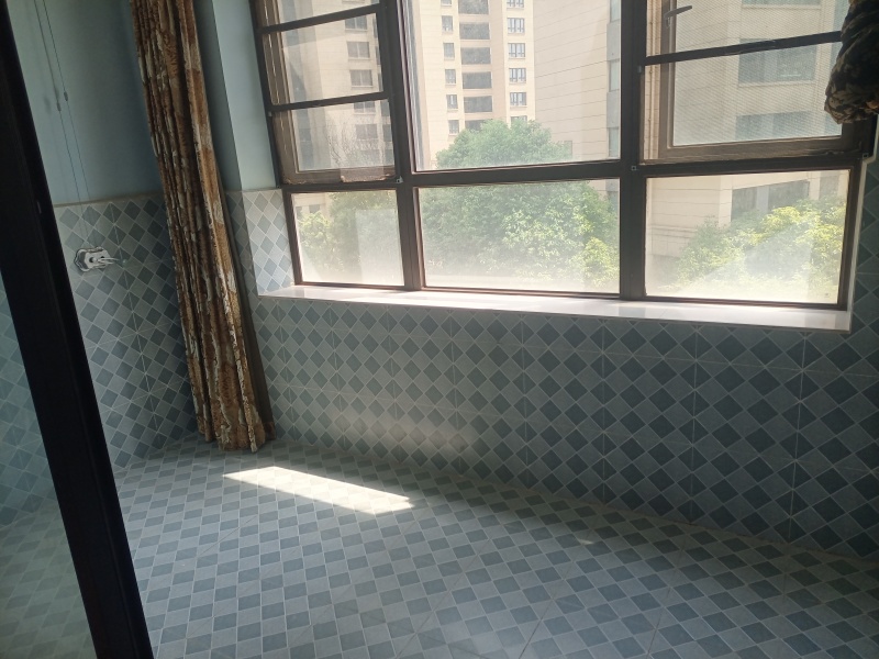 3室2廳2陽臺 紅星天鉑陽臺