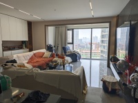 4室2廳2陽臺 招商雍和府二期客廳