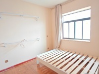 2室2廳2陽臺 碧雞名城臥室