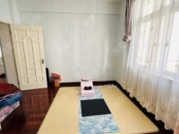 4室2廳1陽臺 萬源小區(qū)臥室