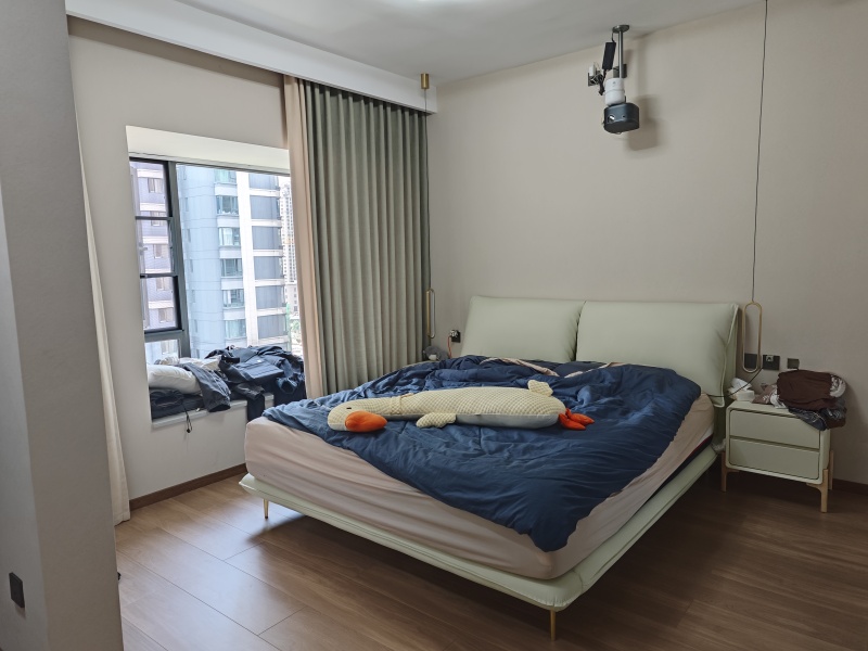 4室2廳2陽臺 招商雍和府二期臥室