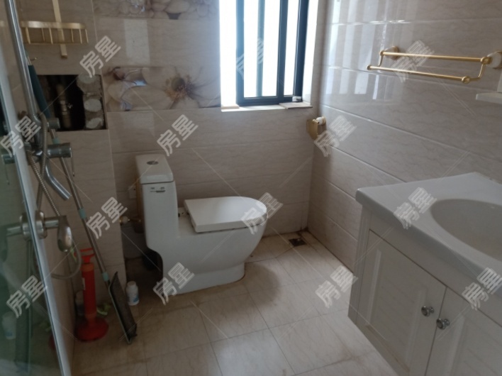 2室2廳1陽臺 實力壹方城衛(wèi)生間