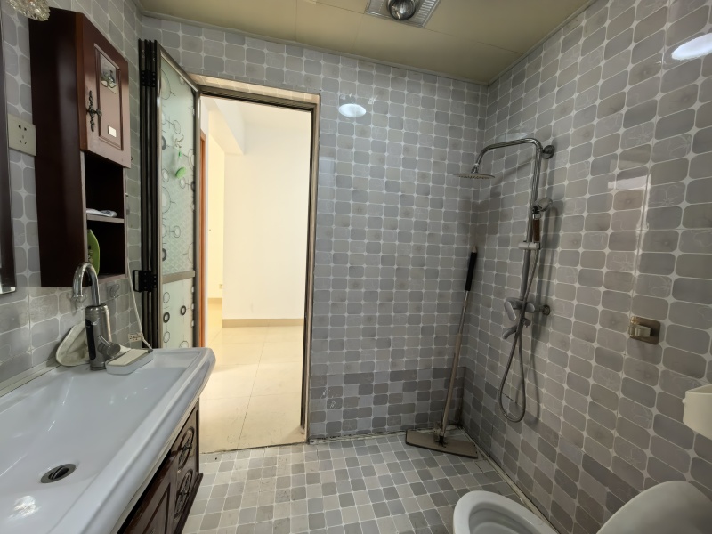 2室1廳1陽(yáng)臺(tái) 南亞未來城衛(wèi)生間