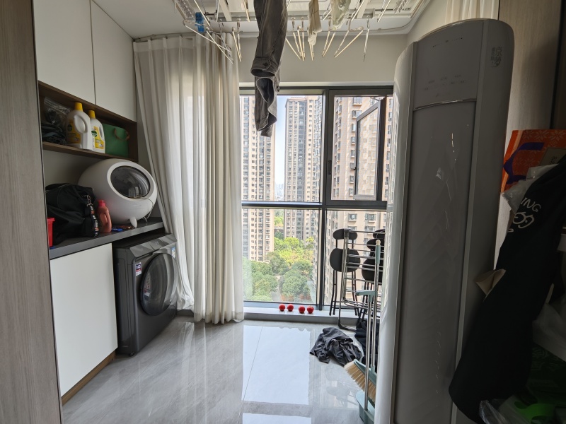 4室2廳2陽臺 招商雍和府二期陽臺