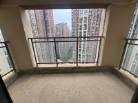 3室2廳3陽(yáng)臺(tái) 潤(rùn)城第三大道陽(yáng)臺(tái)