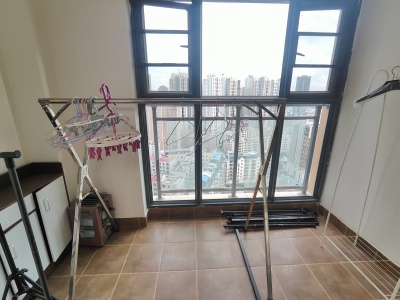 2室2廳2陽(yáng)臺(tái) 金尚俊園二期