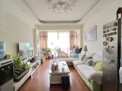 3室2廳2陽臺 西西里和園