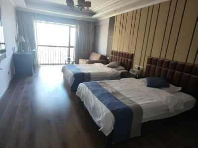 1室1廳1陽(yáng)臺(tái) 保利中心