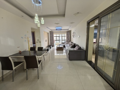 3室2廳2陽臺 春城慧谷B區(qū)