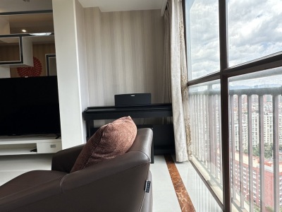 4室2廳2陽(yáng)臺(tái) 紅星國(guó)際紫郡