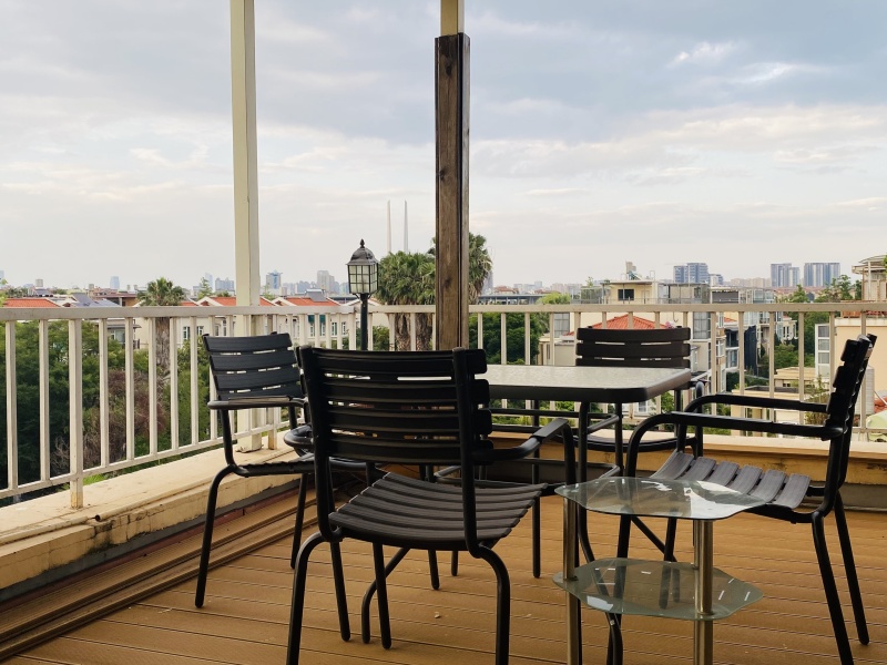 4室2廳2陽臺 滇池花園別墅陽臺