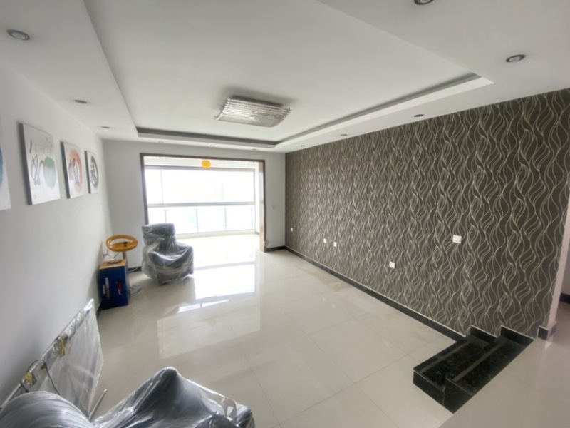 3室2廳2陽臺 和諧世紀(jì)客廳