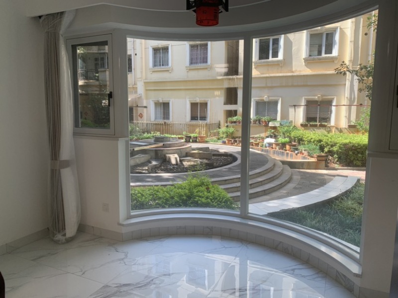 3室2廳2陽臺 金色家園南園陽臺