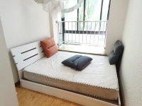 2室1廳1陽(yáng)臺(tái) 紅星國(guó)際晶品公寓書(shū)房