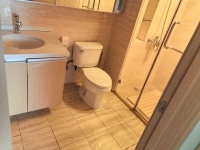 2室2廳1陽(yáng)臺(tái) 中海學(xué)府路8號(hào)衛(wèi)生間