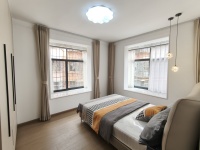 3室2廳1陽(yáng)臺(tái) 東華小區(qū)客廳