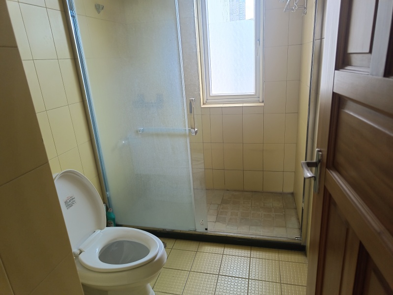 4室2廳2陽臺 湖畔之夢衛(wèi)生間