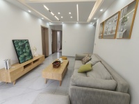 3室2廳1陽(yáng)臺(tái) 東華小區(qū)客廳