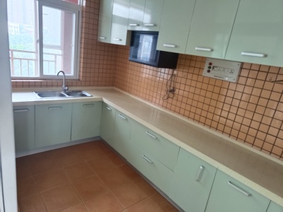 4室2廳2陽臺 湖畔之夢廚房