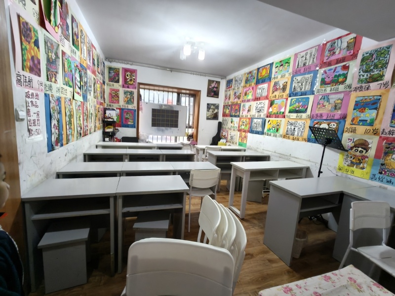 4室2廳1陽臺 東驤神駿一期餐廳