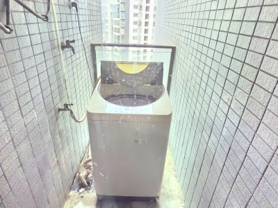 2室2廳1陽(yáng)臺(tái) 世紀(jì)俊園