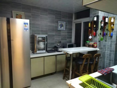 5室2廳2陽臺(tái) 東方玫瑰園