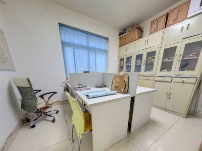 3室2廳1陽臺(tái) 萬源小區(qū)