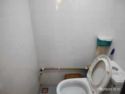 4室2廳2陽臺 鑫苑小區(qū)