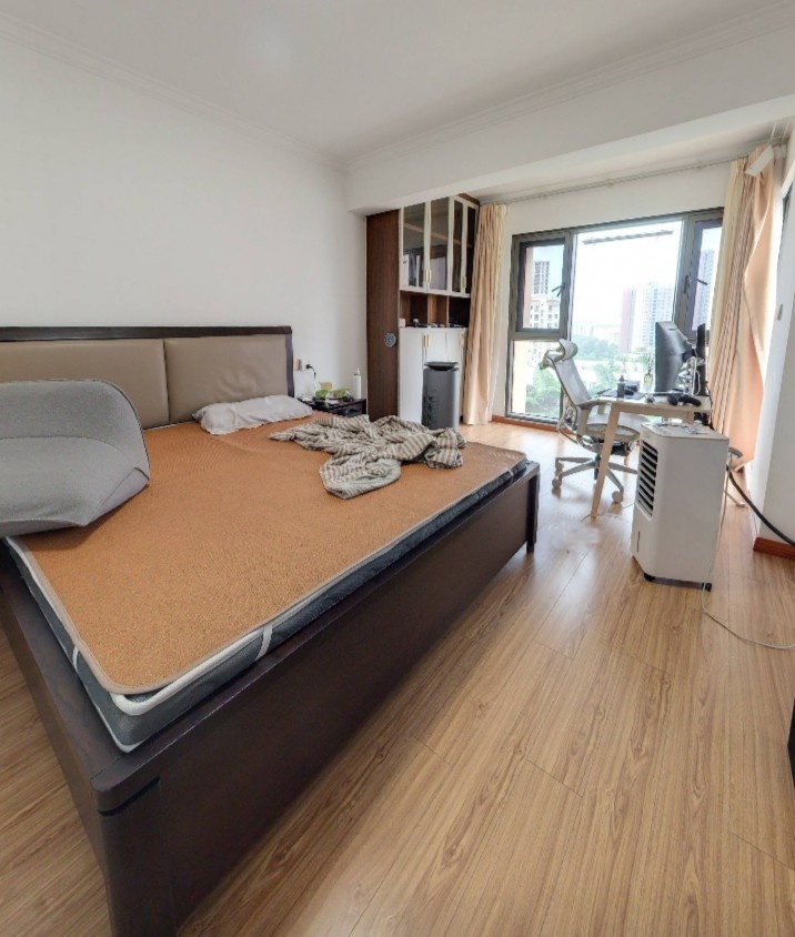 1室2廳2陽臺(tái) 理想紅樹灣公寓臥室