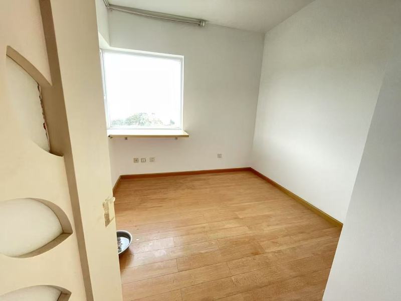 3室2廳 博客寓臥室