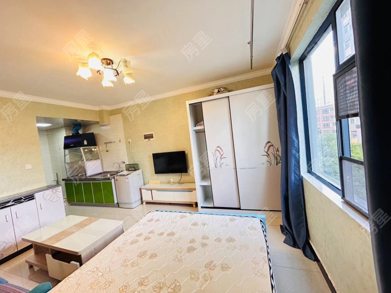 1室1廳1陽臺 錦悅四季花園小區(qū)臥室