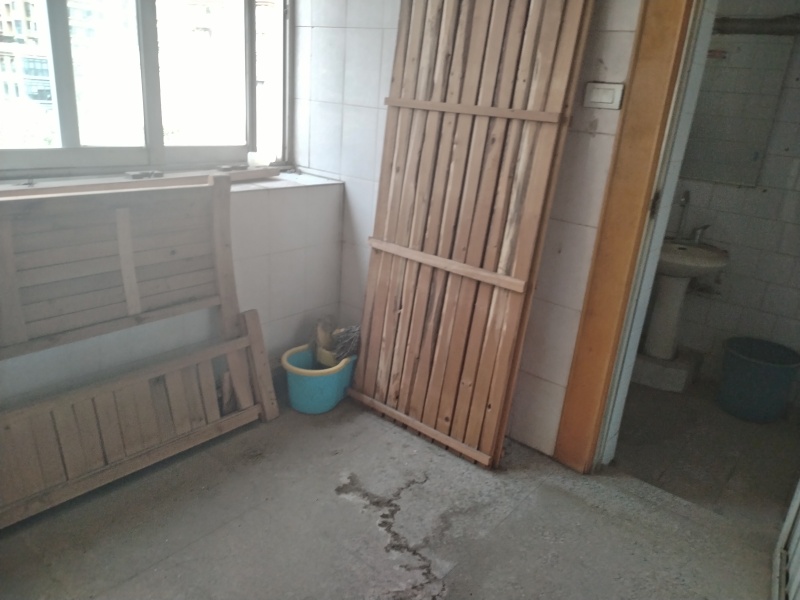 3室2廳1陽臺 火車北站東貨場客廳