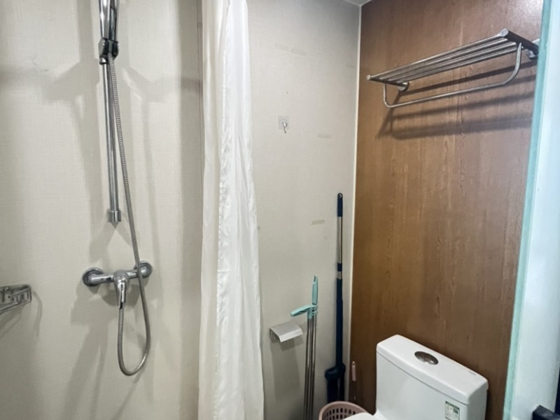 1室1厅 中海云著公寓卫生间