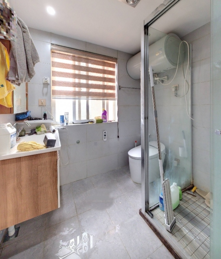 1室2廳2陽臺(tái) 理想紅樹灣公寓衛(wèi)生間