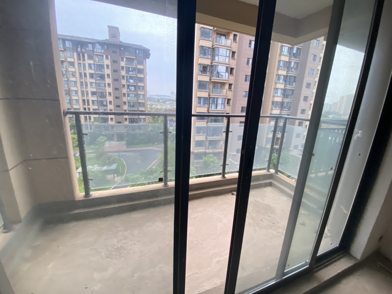 中建龙熙壹号二期阳台
