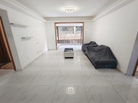 3室2廳2陽(yáng)臺(tái) 東驤神駿二期客廳