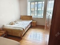 2室2廳1陽臺 萬?；▓@臥室