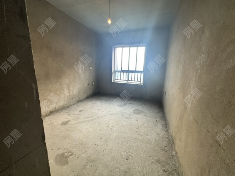 溪畔丽景卧室