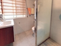 1室2廳2陽臺(tái) 理想紅樹灣公寓衛(wèi)生間