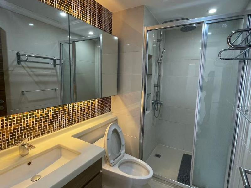 3室2廳1陽臺 七彩俊園衛(wèi)生間