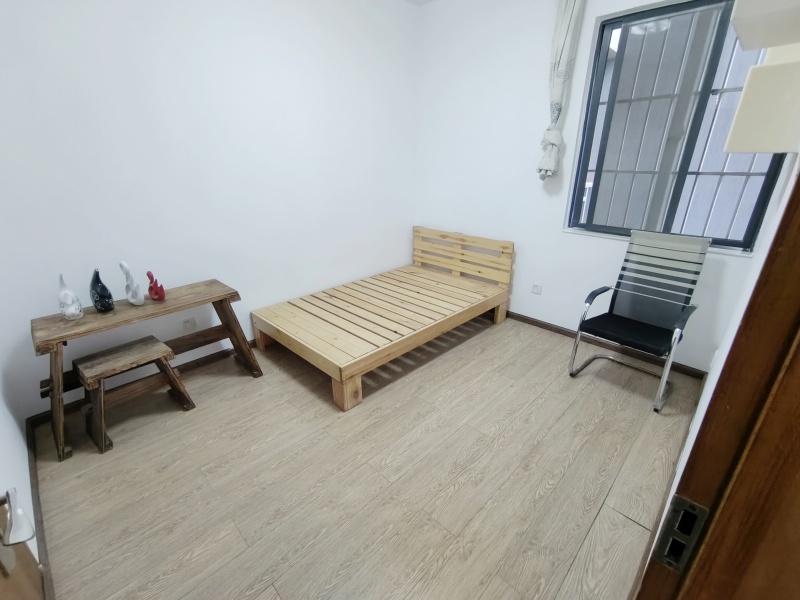 3室2廳2陽(yáng)臺(tái) 東驤神駿二期書(shū)房