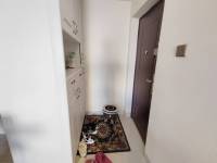 3室2廳2陽(yáng)臺(tái) 錦悅四季花園小區(qū)門廳