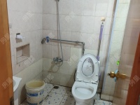 2室2廳1陽臺 萬裕花園衛(wèi)生間