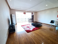 5室2廳3陽臺 廣福小區(qū)二期客廳