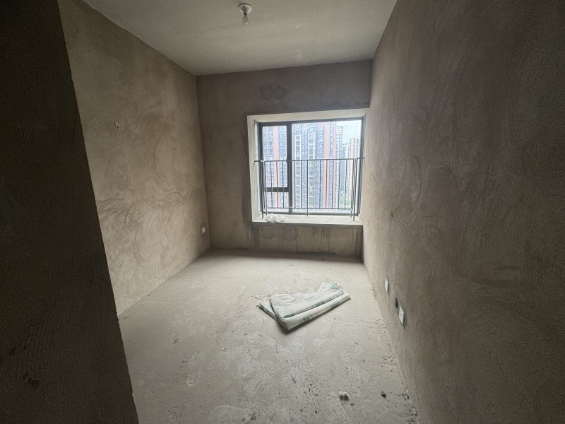 3室2廳3陽(yáng)臺(tái) 潤(rùn)城第三大道臥室