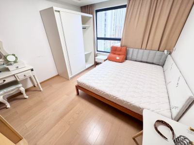 3室2廳1陽(yáng)臺(tái) 濱江俊園塞納組團(tuán)