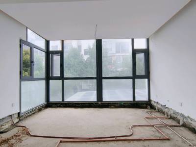 3室2廳1陽臺 滇池衛(wèi)城鹿港B區(qū)